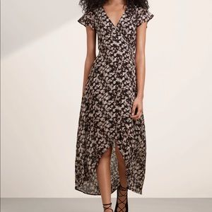 Aritzia Talula Moxon Dress - Taylor Swift